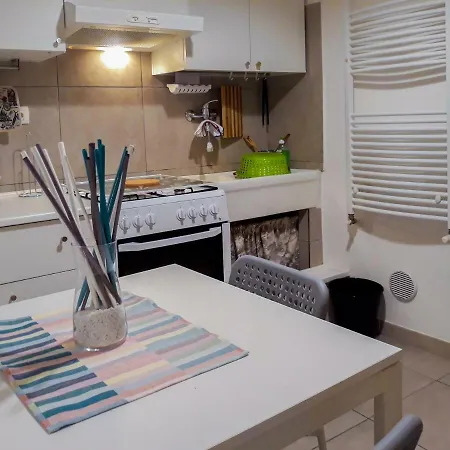 Piazzadarmi 252 アパート